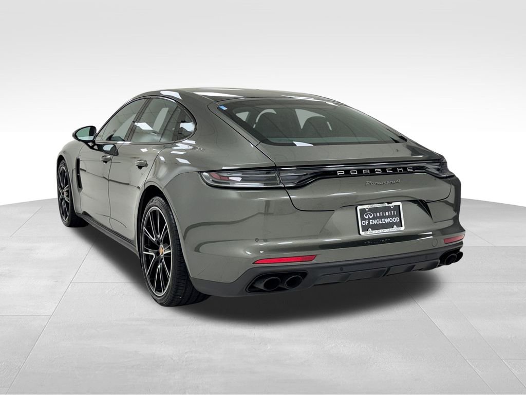 Used 2023 Porsche Panamera 4 Platinum Edition image 5