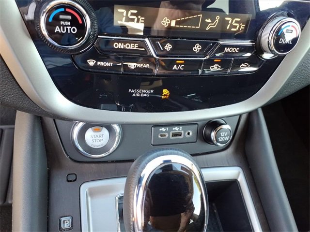 Certified 2024 Nissan Murano Platinum w/ Cargo Package image 13