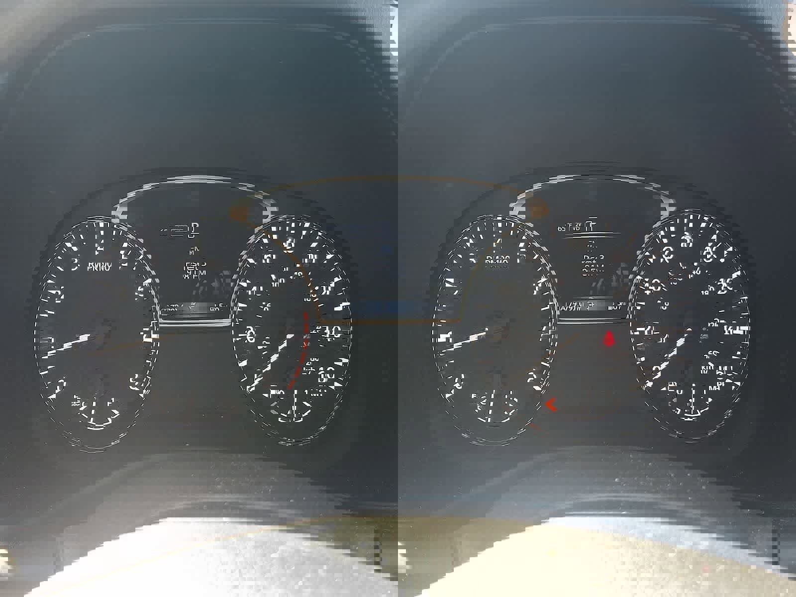 Used 2020 Nissan Pathfinder S image 9