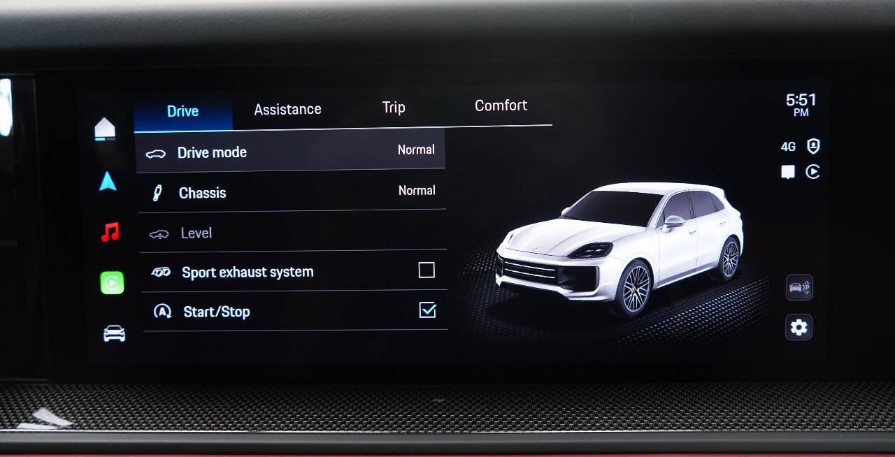 Used 2025 Porsche Cayenne GTS AWD/4WD image 85