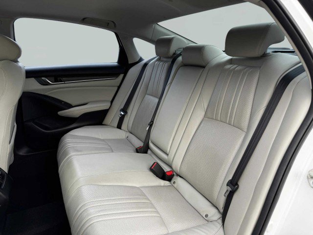 Used 2018 Honda Accord Touring image 36