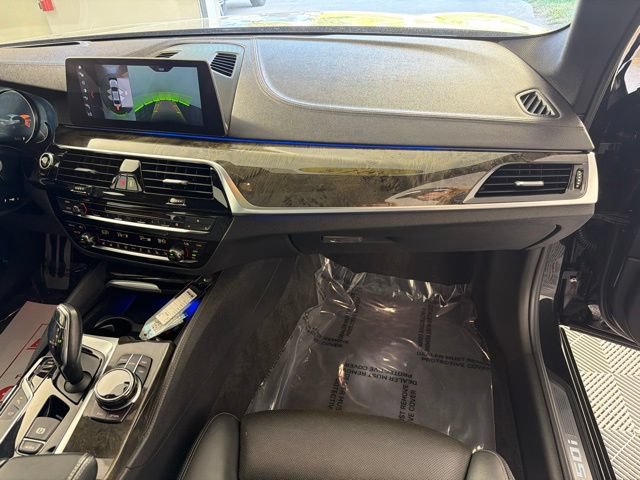 Used 2018 BMW M550i xDrive AWD/4WD image 30