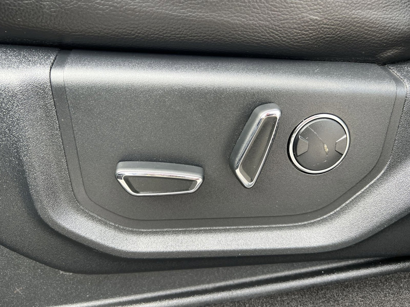 Certified 2018 Ford F250 Lariat w/ Chrome Package AWD/4WD image 14