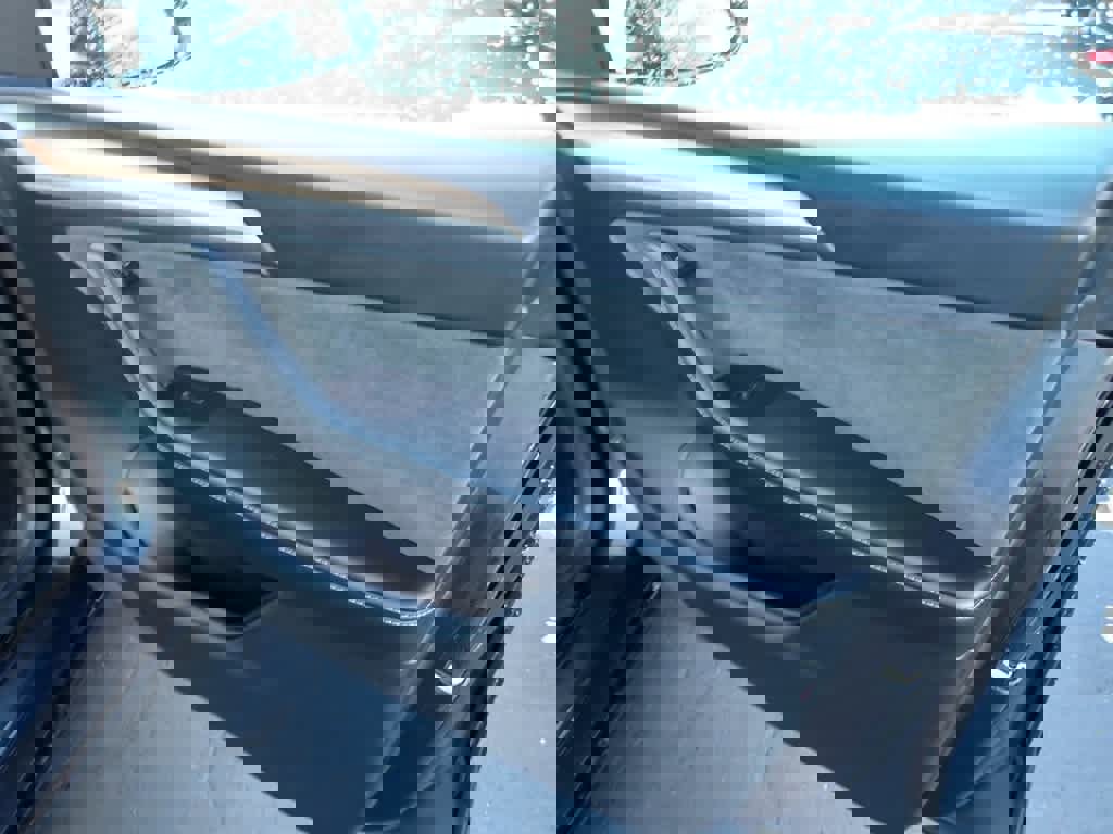 Used 2024 Tesla Model Y Long Range image 26