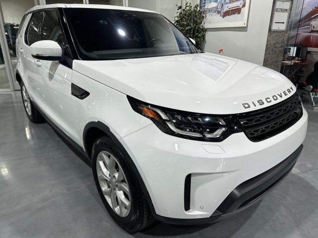 Used 2019 Land Rover Discovery SE AWD/4WD image 12