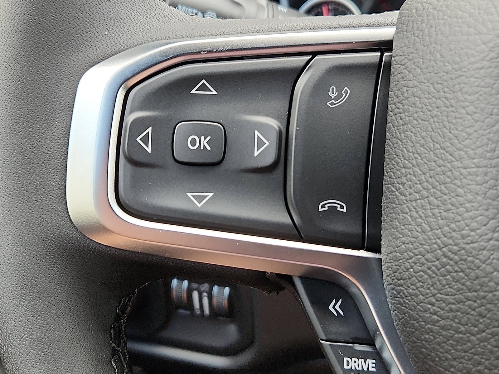 New 2026 RAM 1500 Big Horn AWD/4WD image 16