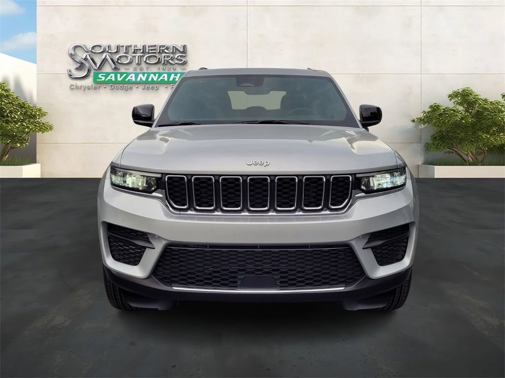 New 2025 Jeep Grand Cherokee Laredo X w/ Luxury Tech Group I image 8