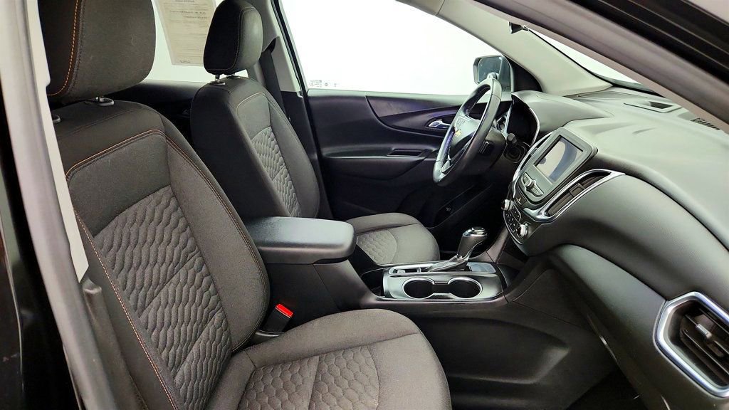 Used 2021 Chevrolet Equinox LT FWD image 24