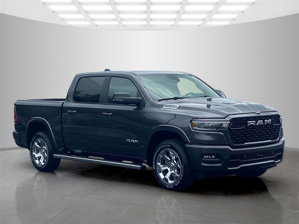 New 2026 RAM 1500 4x4 Crew Cab image 5