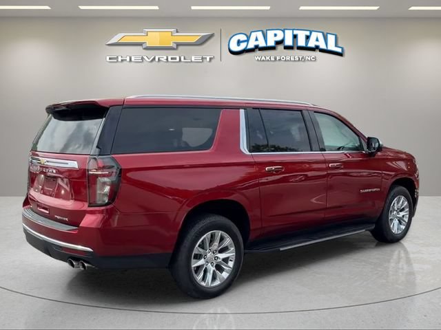 Used 2024 Chevrolet Suburban Premier w/ Premium Package AWD/4WD image 5