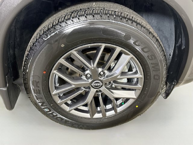Used 2023 Nissan Rogue S AWD/4WD image 31