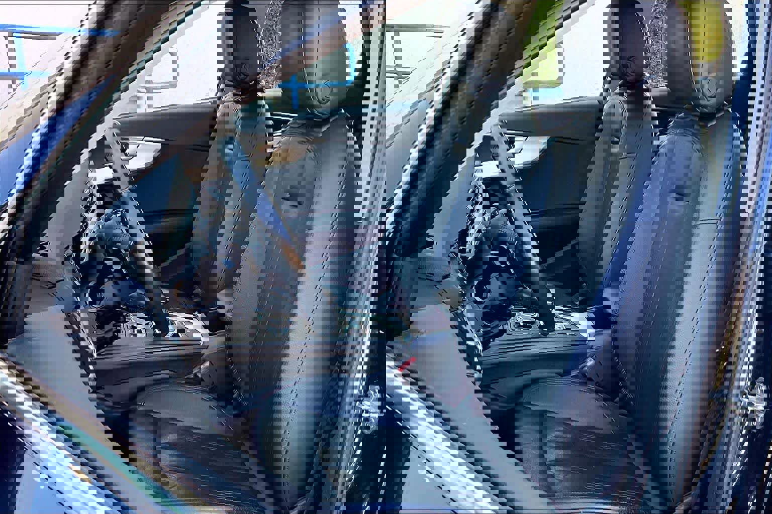 Used 2017 Audi A4 2.0T Premium Plus w/ Premium Plus Package image 9