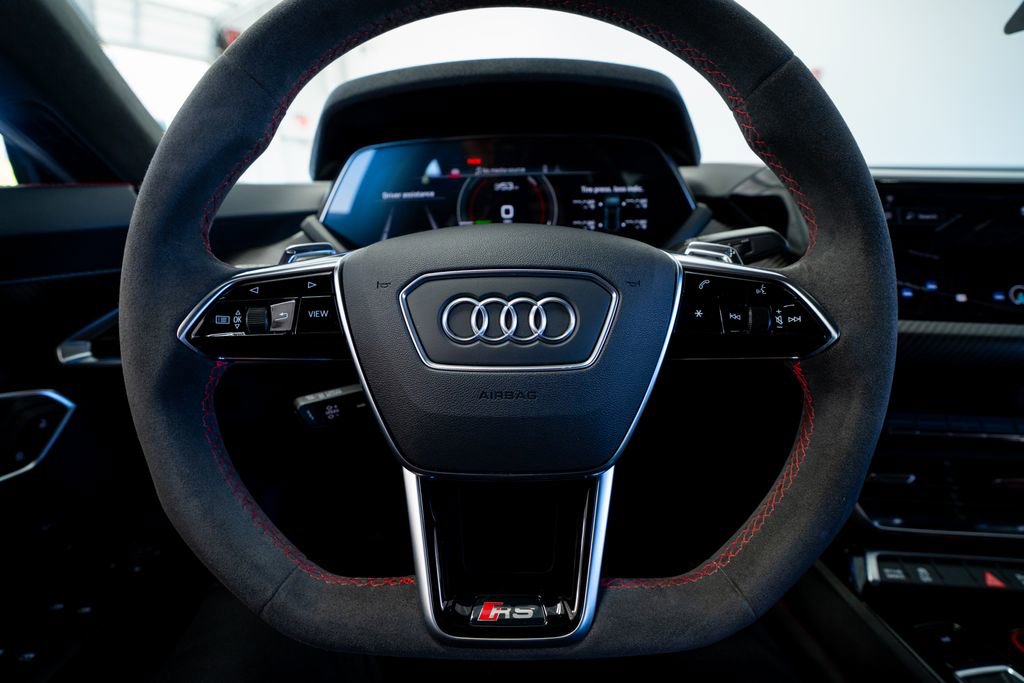 Used 2022 Audi RS e-tron GT w/ Year 1 Package image 37