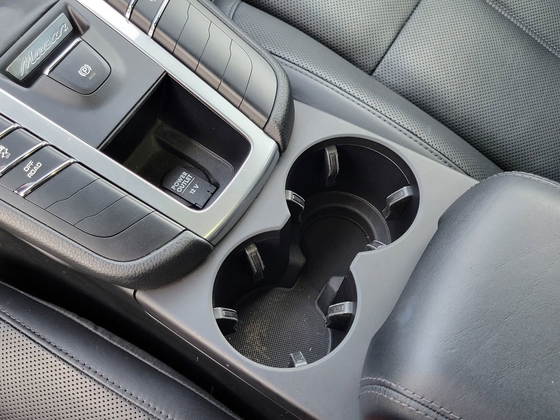 Used 2021 Porsche Macan S image 22