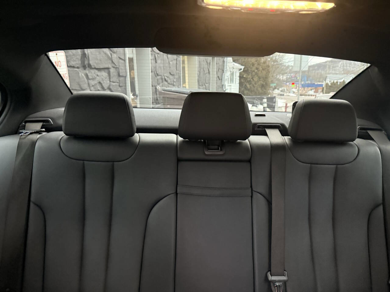 Used 2018 BMW 530i xDrive image 16