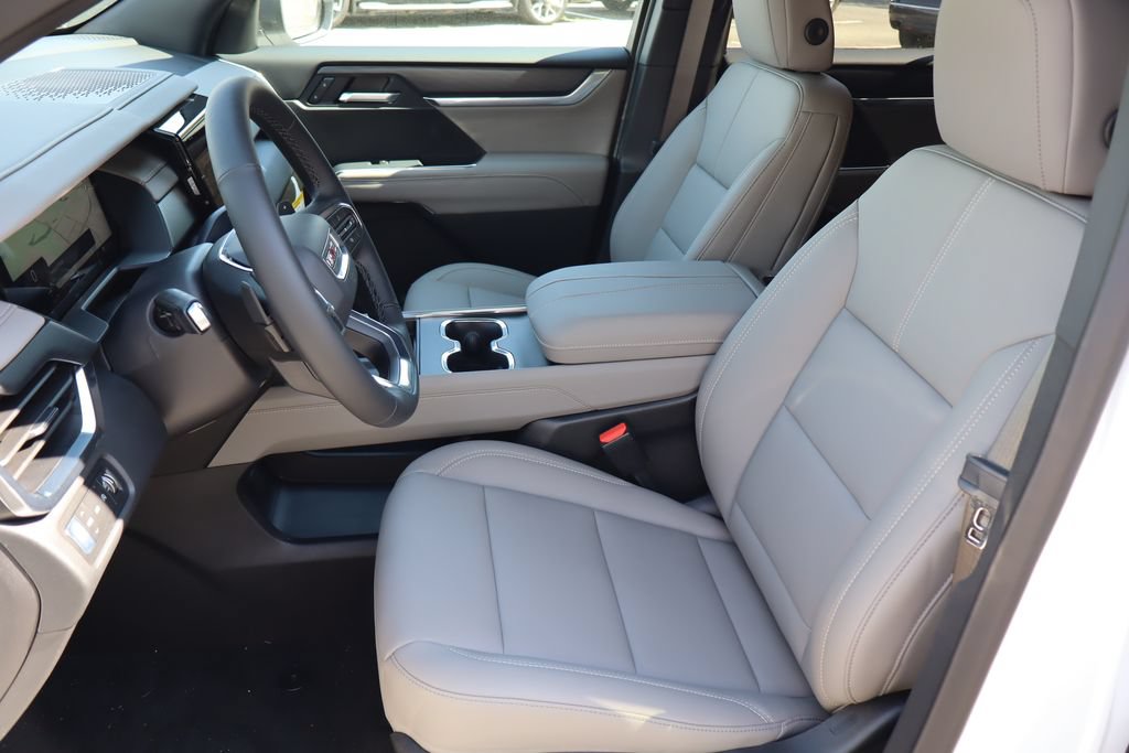 New 2026 GMC Acadia Elevation w/ Elevation Premium Package AWD/4WD image 12