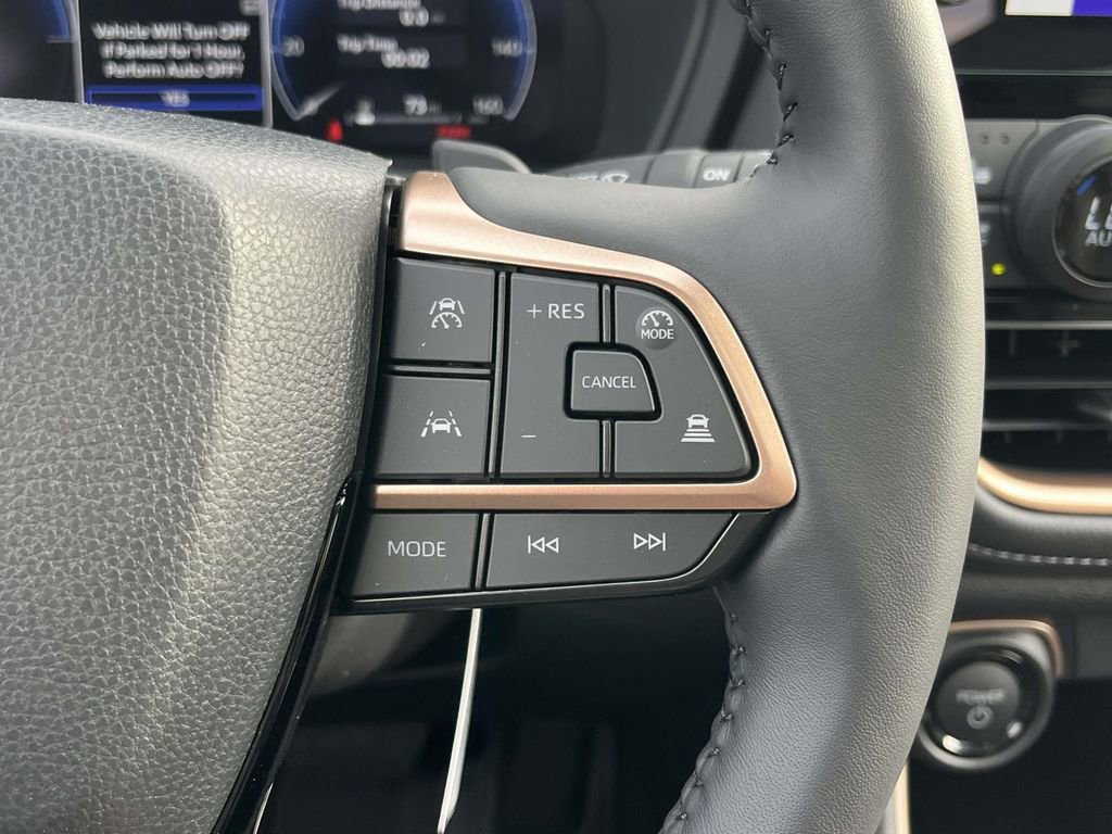 New 2026 Toyota Grand Highlander AWD Hybrid image 17