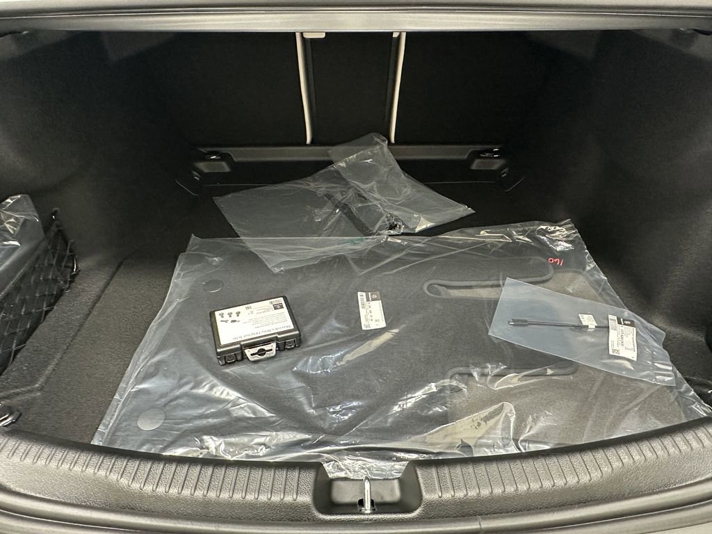 New 2026 Mercedes-Benz C 300 Sedan image 19