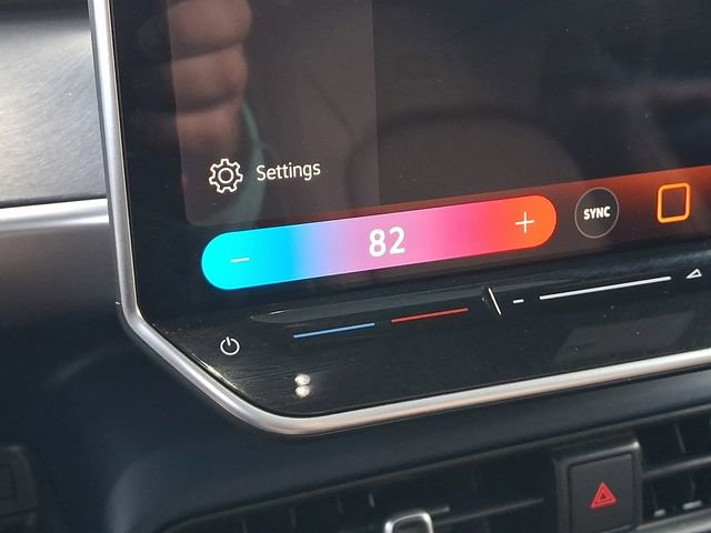 Used 2025 Volkswagen ID. Buzz Pro S Plus image 22