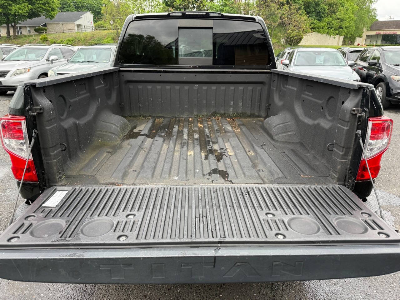 Used 2018 Nissan Titan S w/ S Utility Package AWD/4WD image 26