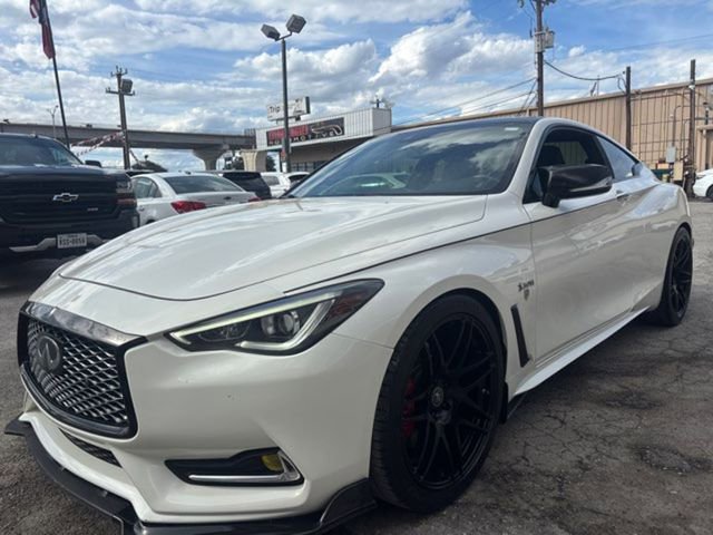 Used 2019 INFINITI Q60 Red Sport 400 image 3