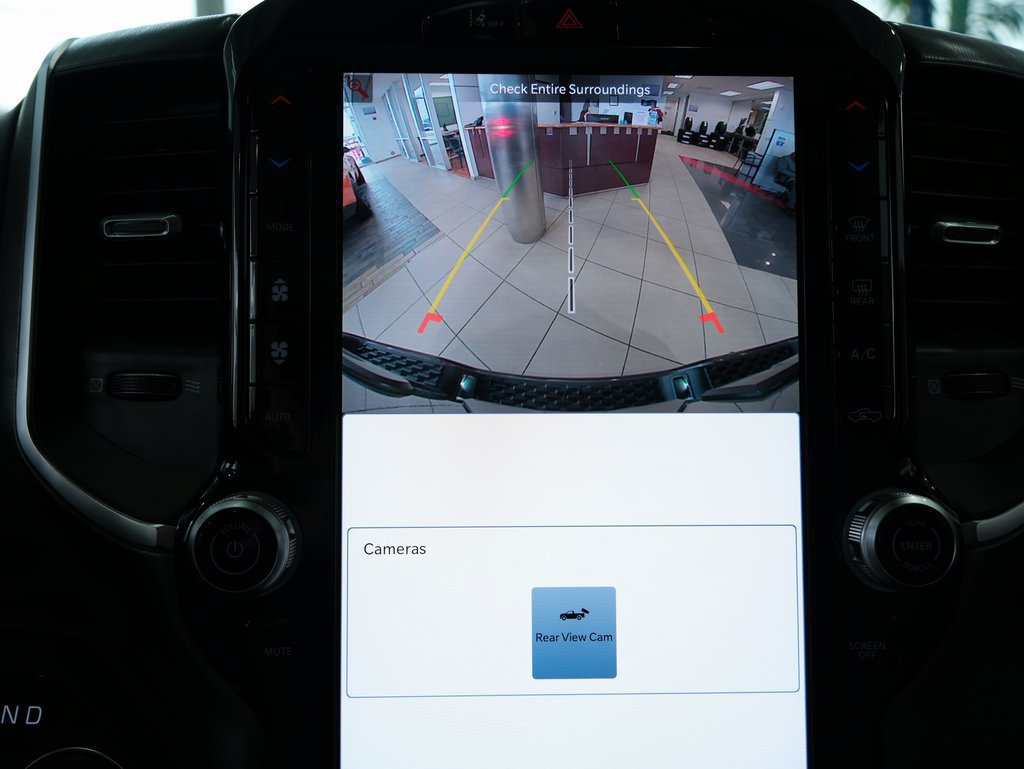 New 2026 RAM 1500 4x4 Crew Cab image 22