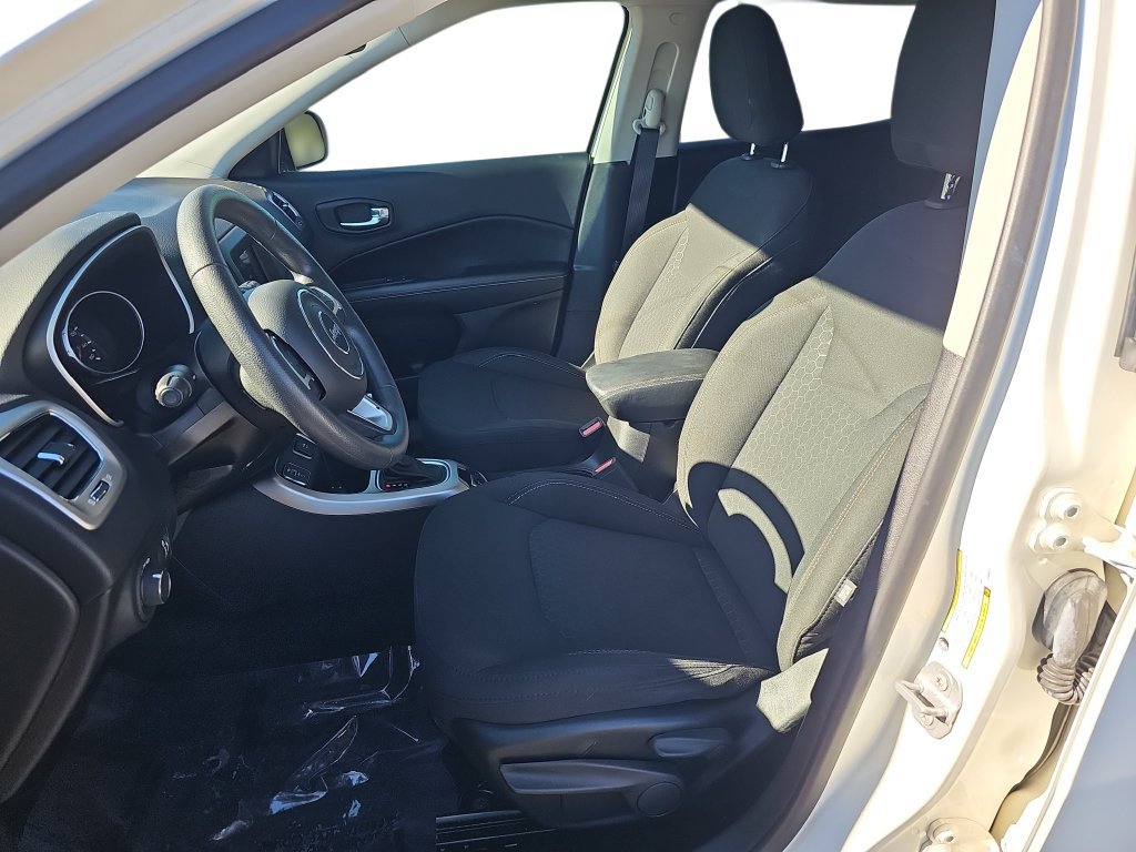 Used 2019 Jeep Compass Sport FWD image 15