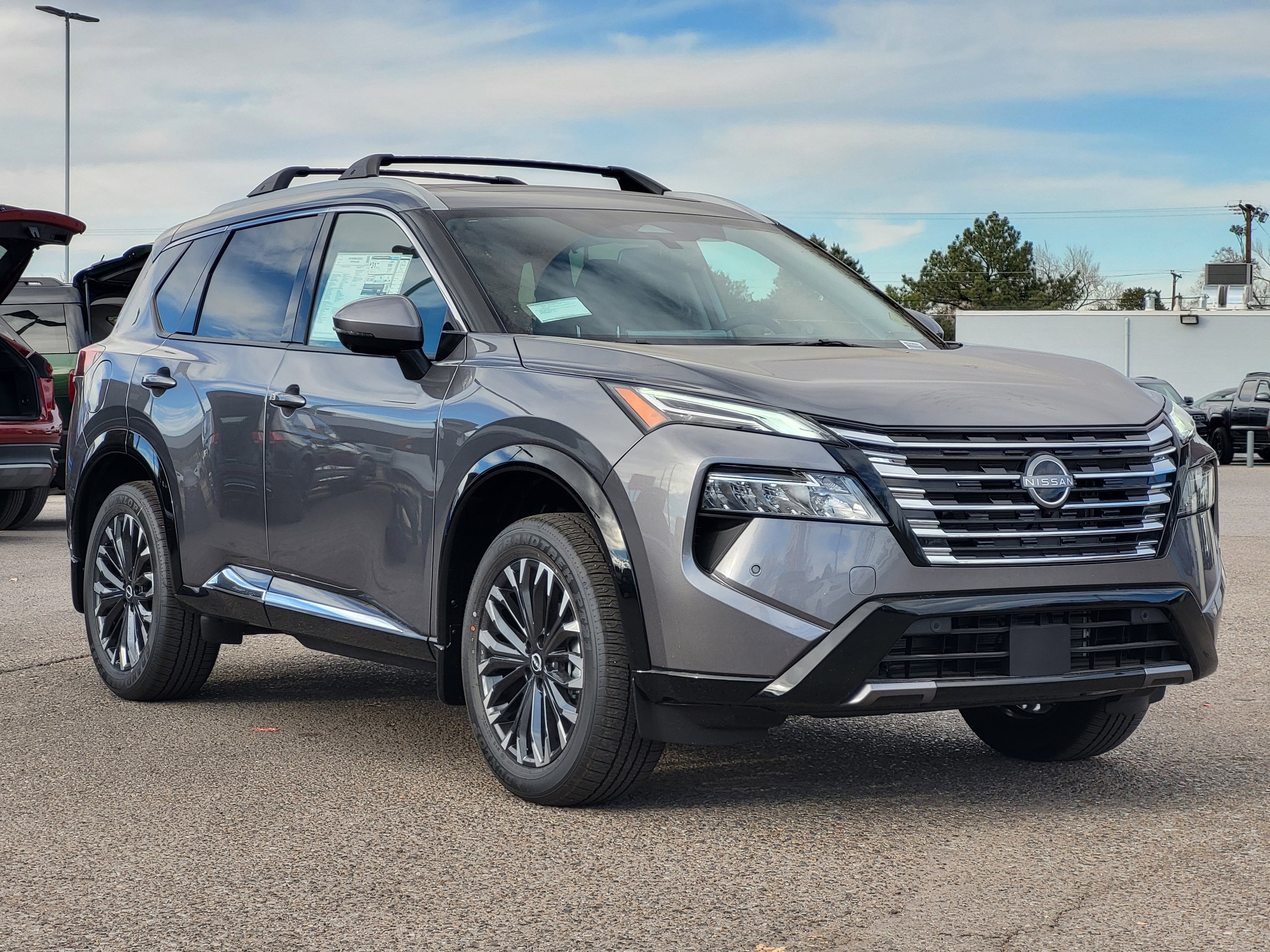 New 2026 Nissan Rogue Platinum w/ Platinum Premium Package image 3