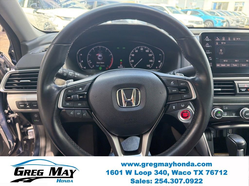 Used 2018 Honda Accord Touring image 12