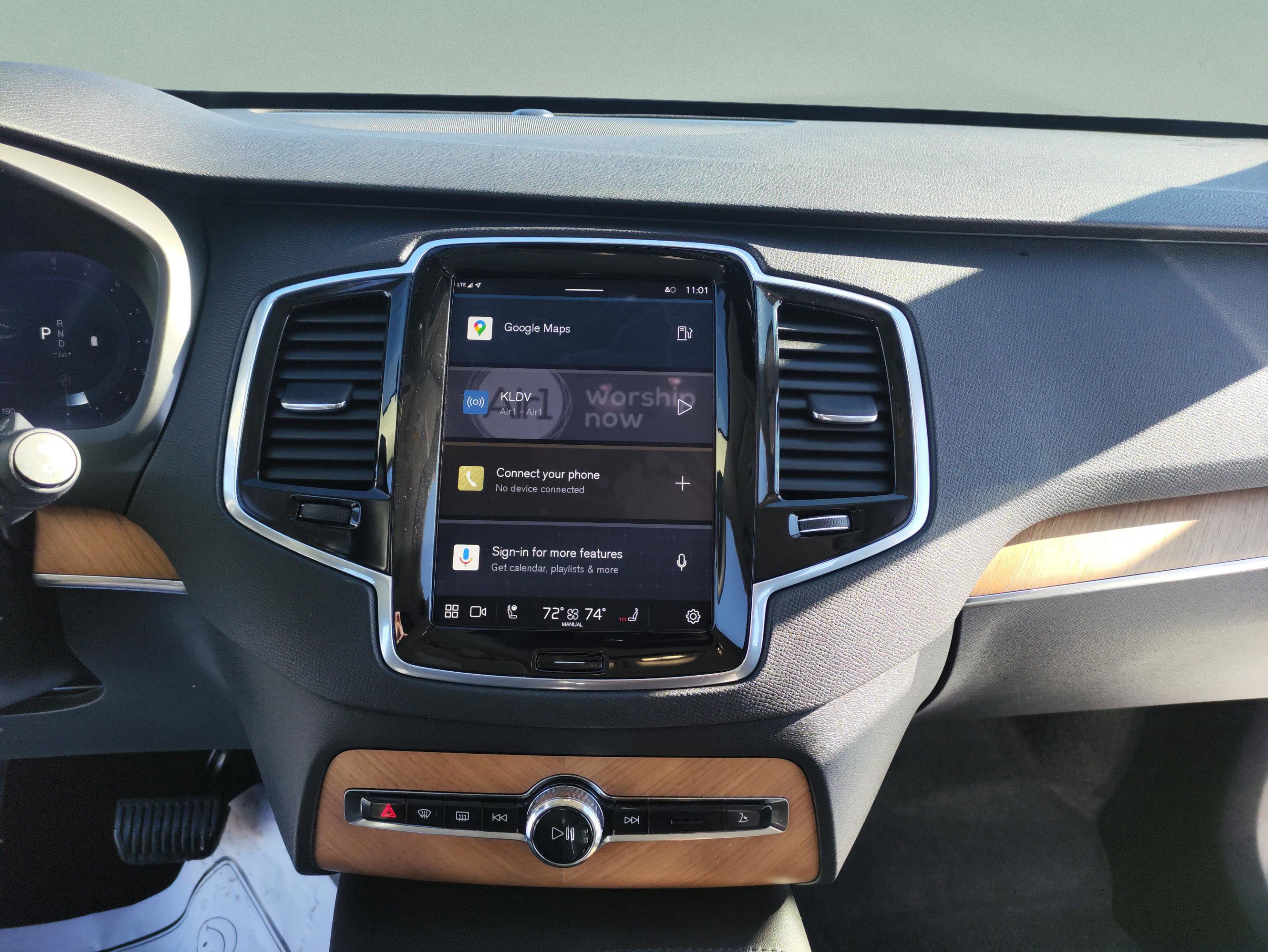 Used 2023 Volvo XC90 B5 Plus image 21