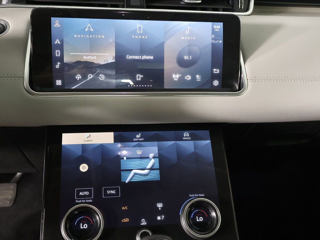 Used 2022 Land Rover Range Rover Evoque SE image 45