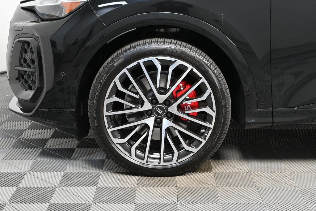 Used 2025 Audi SQ5 Premium Plus image 33