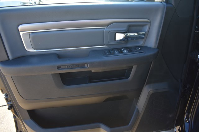 Used 2024 RAM 1500 Classic SLT image 12