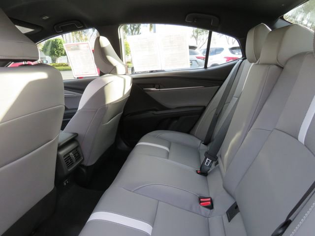 Certified 2026 Toyota Camry SE image 18