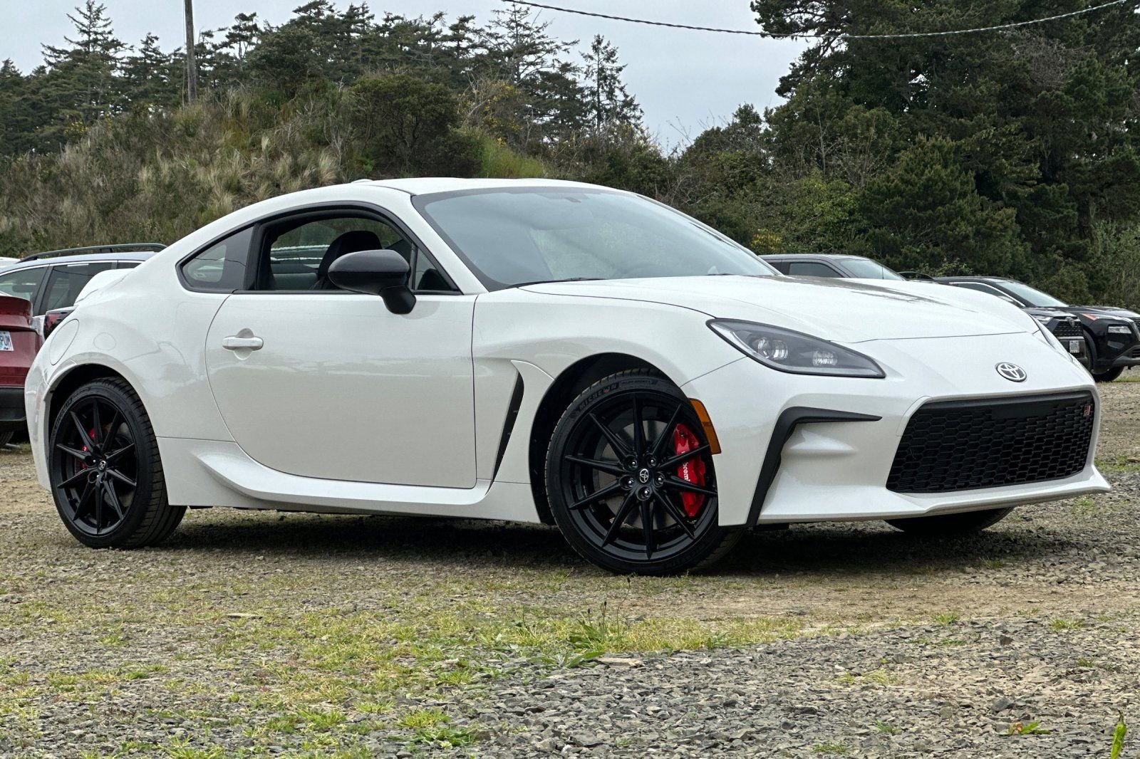 New 2026 Toyota GR86 Premium w/ Performance Package RWD video 2