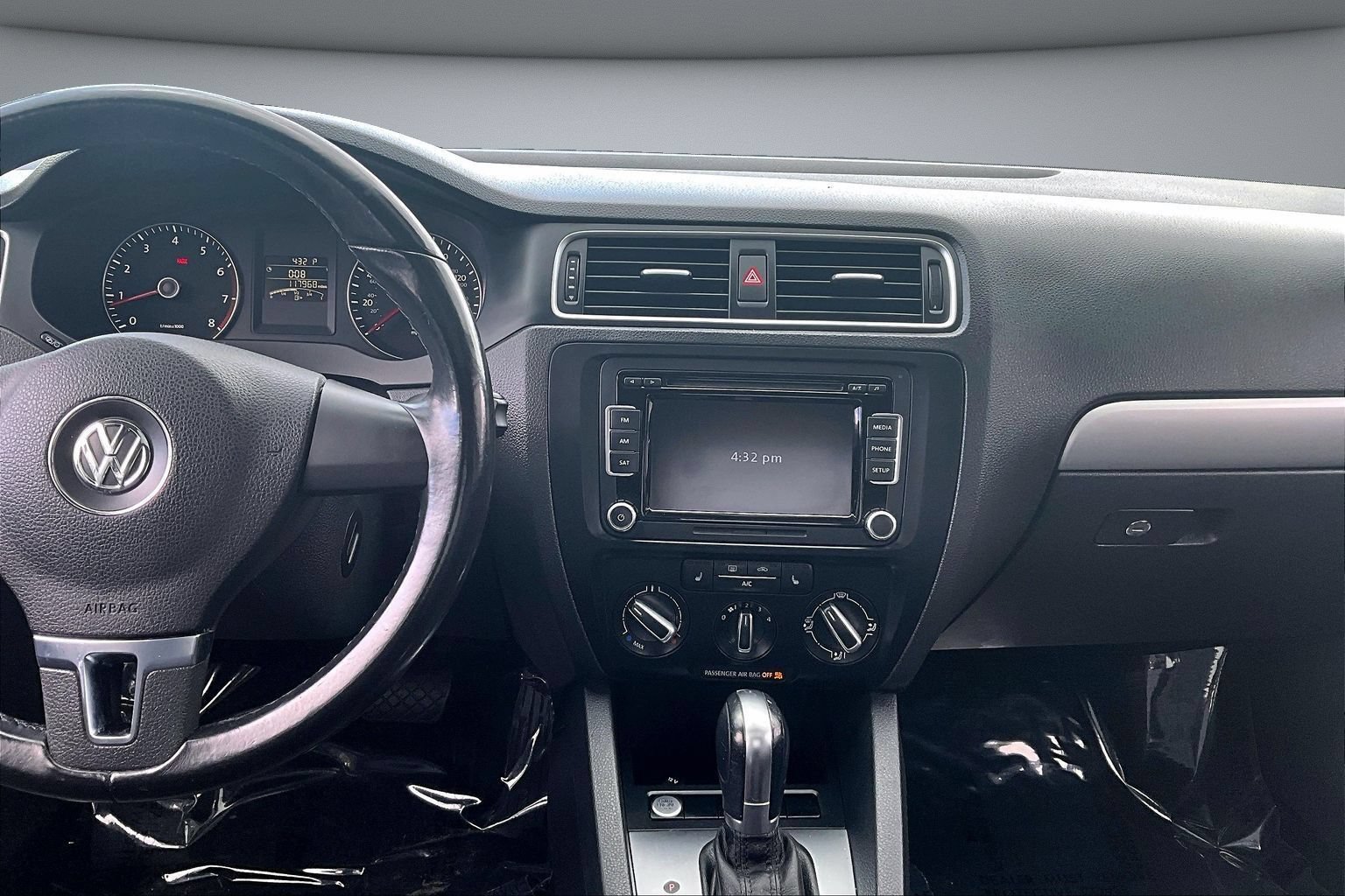 Used 2014 Volkswagen Jetta SE FWD image 9