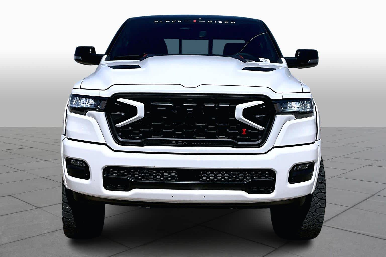 New 2026 RAM 1500 4x4 Crew Cab image 3