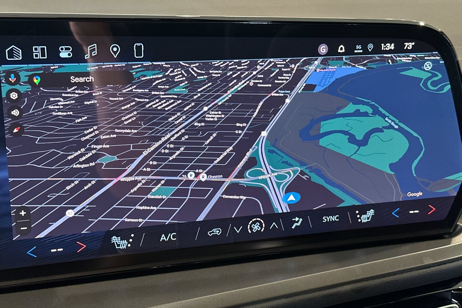 New 2026 Chevrolet Traverse LT w/ Driver Confidence Package FWD image 20