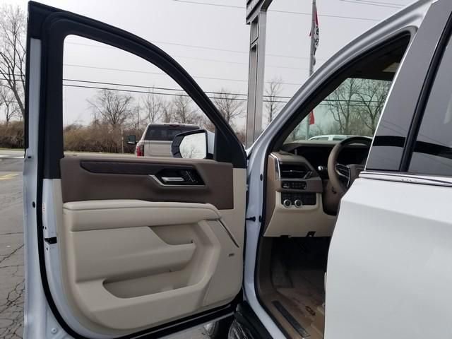 New 2026 GMC Yukon XL Denali w/ Advanced Technology Package AWD/4WD image 9