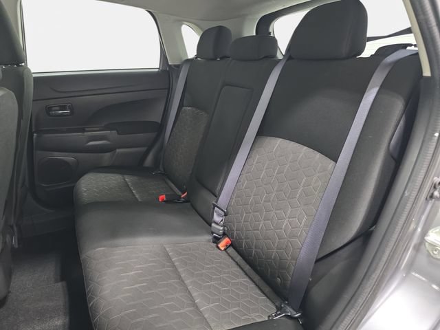 Used 2024 Mitsubishi Outlander Sport ES AWD/4WD image 13