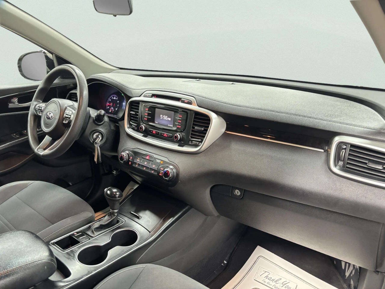 Used 2017 Kia Sorento LX FWD image 23
