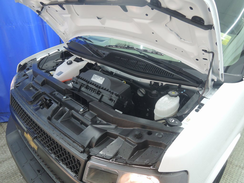 New 2026 Chevrolet Express 2500 w/ Driver Convenience Package image 37