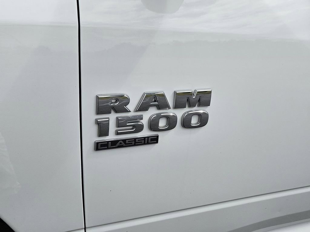 Used 2024 RAM 1500 Classic SLT image 7