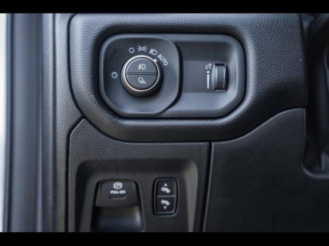 New 2025 RAM 1500 Big Horn AWD/4WD image 40