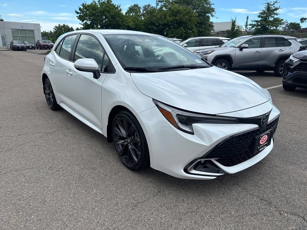 Used 2023 Toyota Corolla XSE FWD image 10