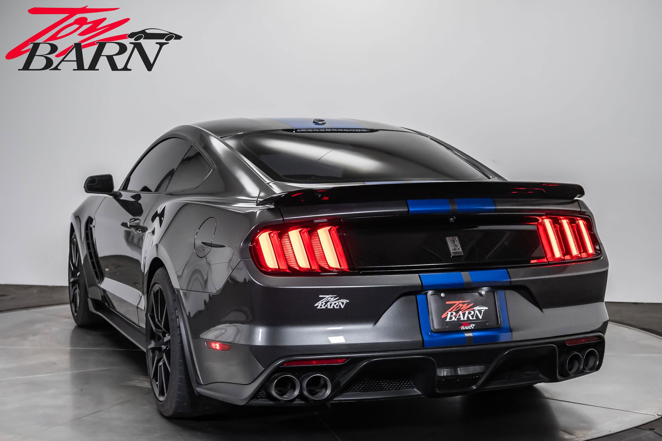 Used 2018 Ford Mustang Shelby GT350 w/ Electronics Package image 11