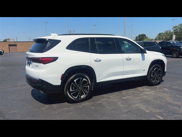 Certified 2026 Buick Enclave Sport Touring w/ Power Package AWD/4WD image 8