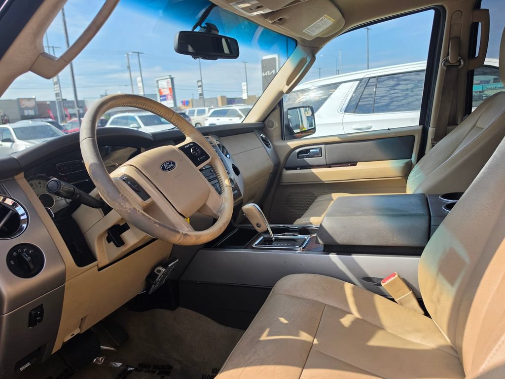 Used 2012 Ford Expedition XLT AWD/4WD image 9