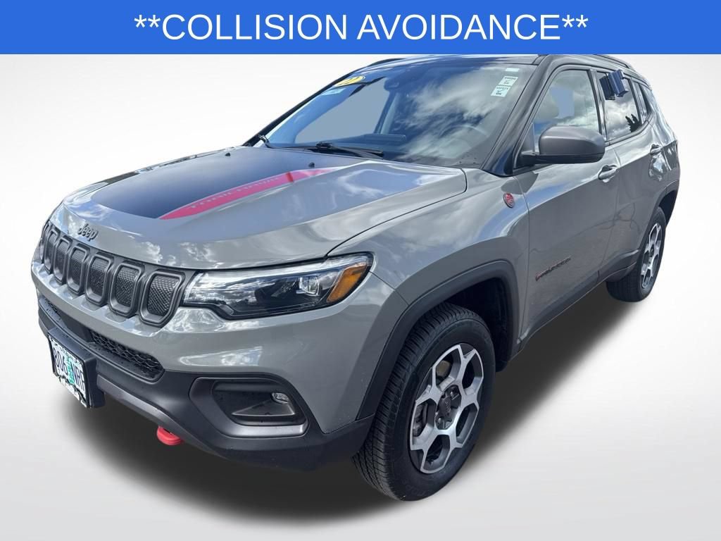 Used 2022 Jeep Compass Trailhawk w/ Trailhawk Elite Group AWD/4WD image 3