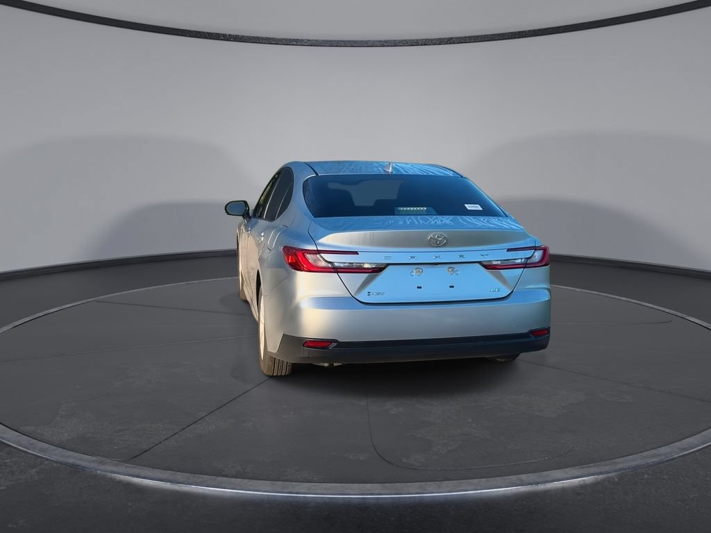 Used 2026 Toyota Camry LE FWD image 7